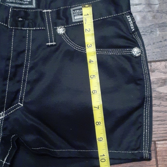 Versace Vintage Shorts - Picture 10 of 11